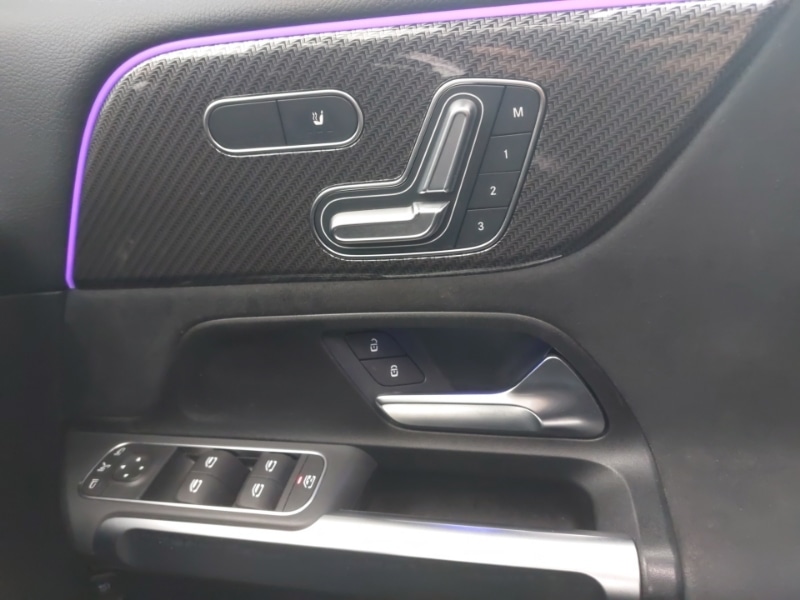 Used Mercedes-Benz GLB 2023 for sale - 77922490: Photo 15