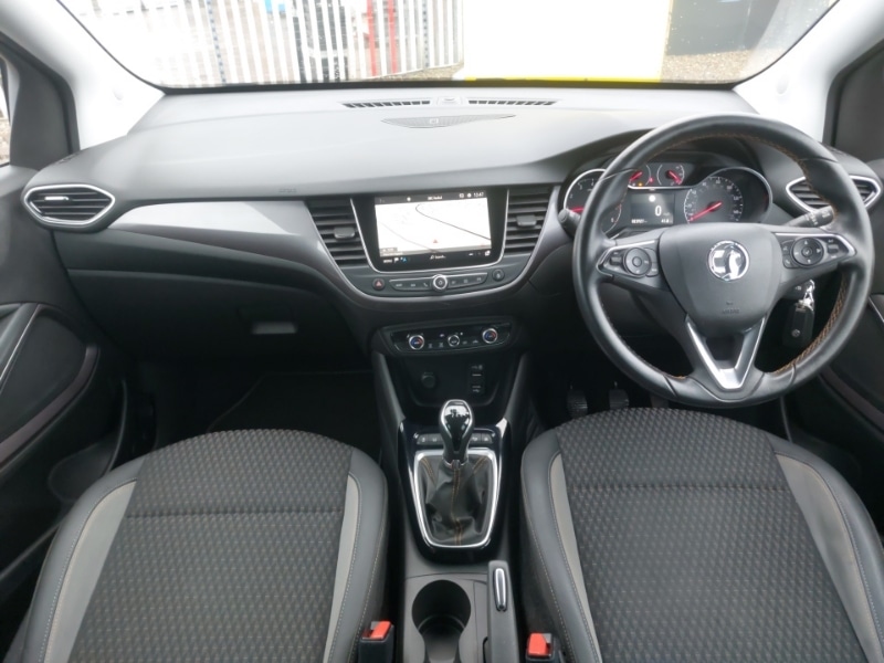 Used Vauxhall Crossland X 2018 for sale - 77183880: Photo 2