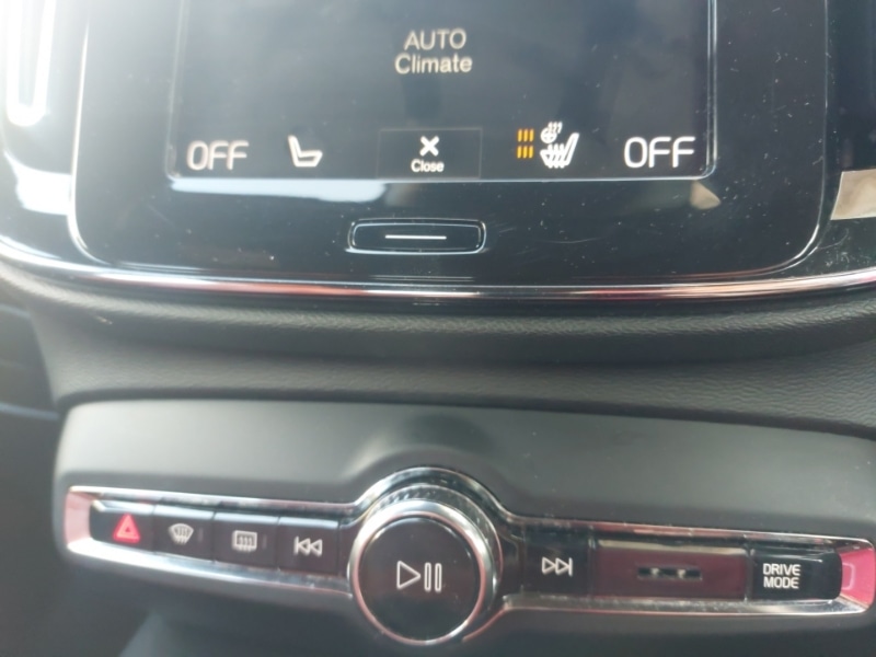 Used Volvo XC40 2018 for sale - 77750730: Photo 11