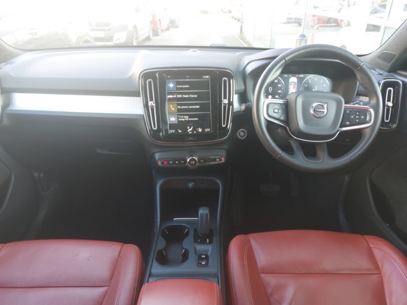 Used Volvo XC40 2018 for sale - 77750730: Photo 2