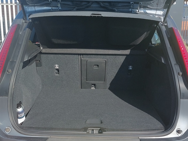 Used Volvo XC40 2018 for sale - 77750730: Photo 8