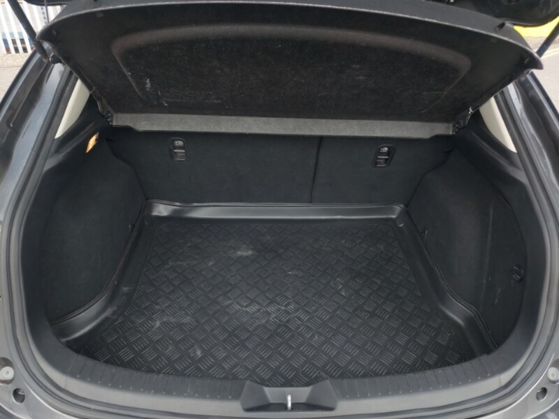 Used Mazda Mazda3 2018 for sale - 78032574: Photo 8