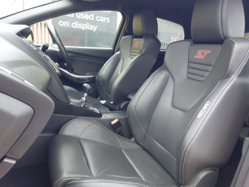 Used Ford Focus 2018 for sale - 78126643: Photo 5