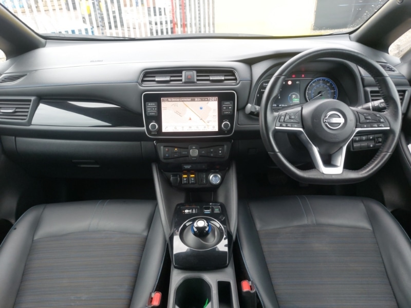 Used Nissan Leaf 2022 for sale - 77448557: Photo 2