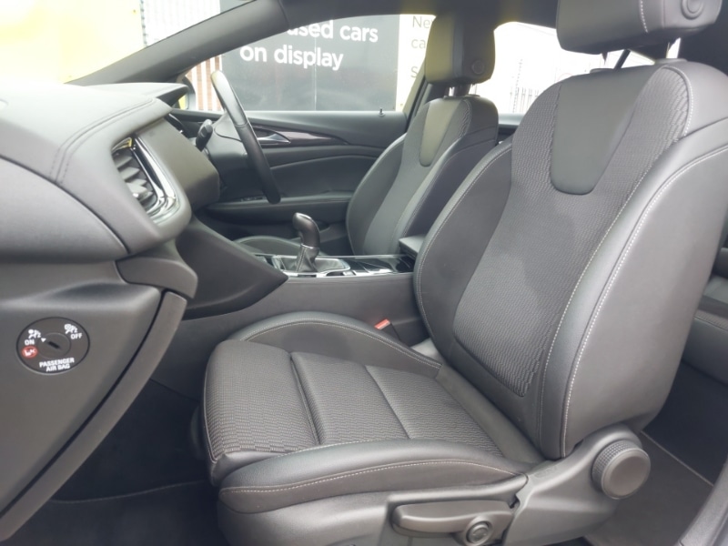 Used Vauxhall Insignia 2019 for sale - 77352301: Photo 5