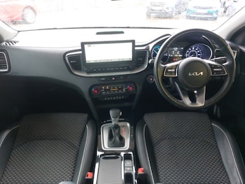 Used Kia XCeed 2021 for sale - 76166117: Photo 2