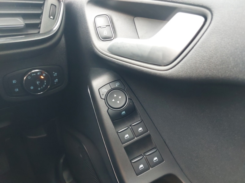 Used Ford Fiesta 2023 for sale - 77969381: Photo 16