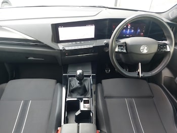 Used Vauxhall Astra 2023 for sale - 78683841: Photo