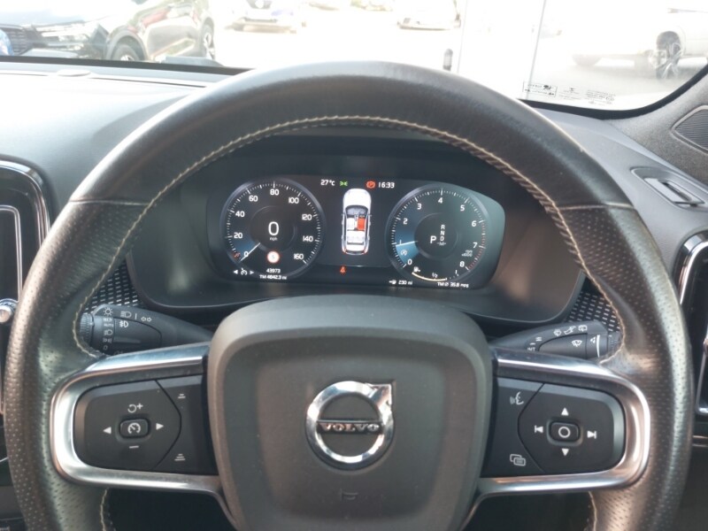 Used Volvo XC40 2021 for sale - 77047347: Photo 15