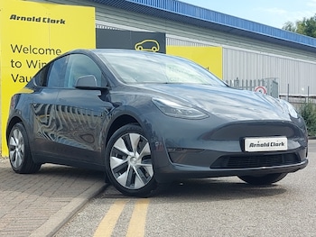 Tesla - Model Y