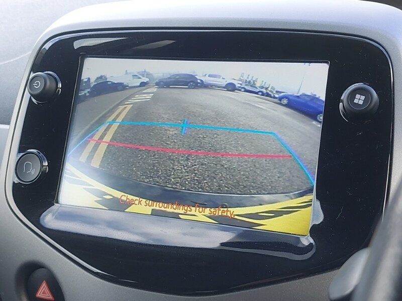 Used Toyota AYGO 2019 for sale - 76465405: Photo 11