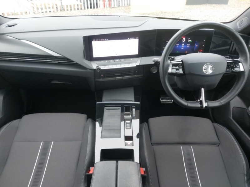 Used Vauxhall Astra 2023 for sale - 77896943: Photo 2