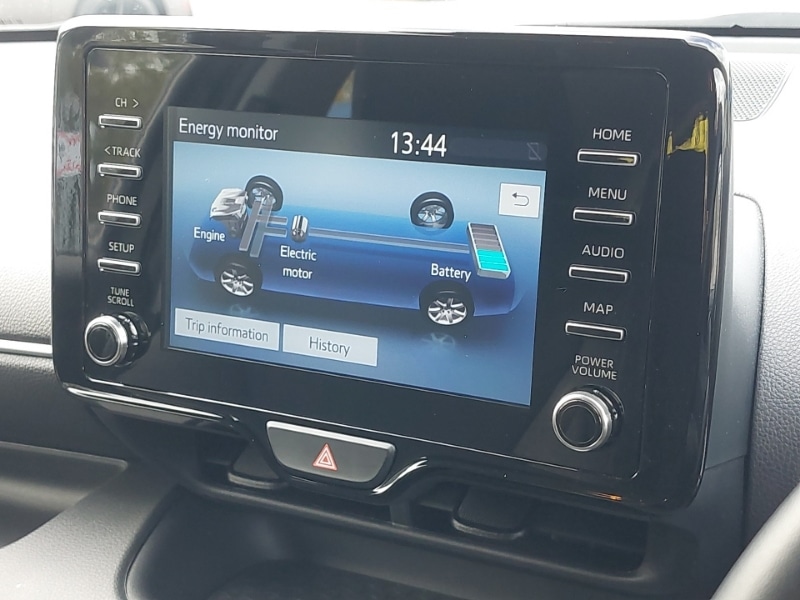 Used Toyota Yaris 2022 for sale - 76397480: Photo 13