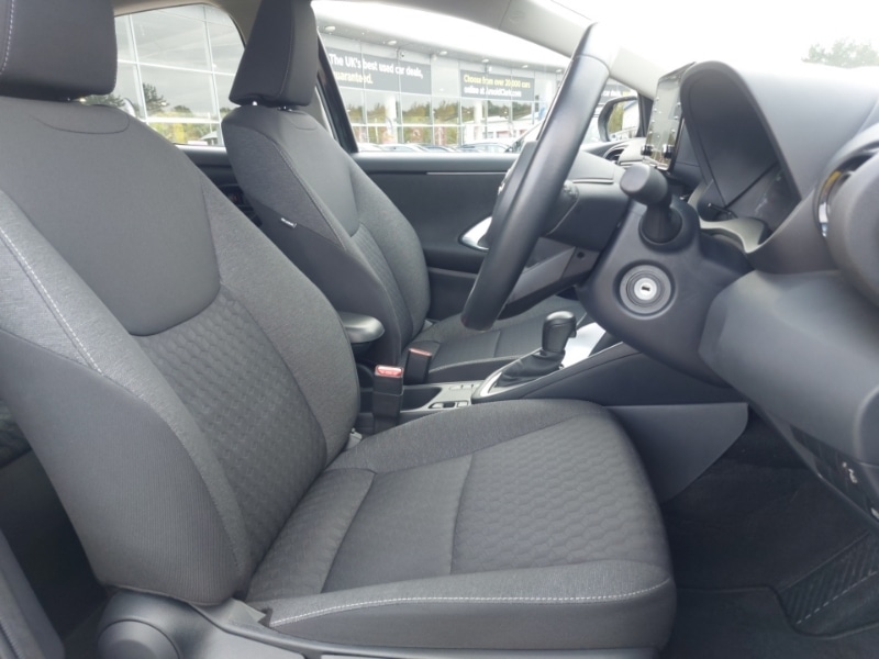 Used Toyota Yaris 2022 for sale - 76397480: Photo 19