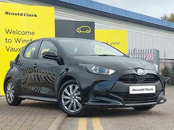 Used Toyota Yaris 2022 for sale - 76397480: Photo