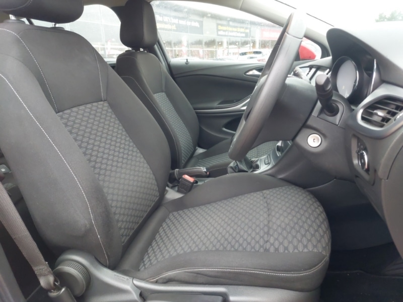 Used Vauxhall Astra 2017 for sale - 76983142: Photo 19