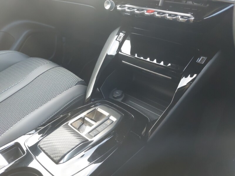 Used Peugeot 2008 2023 for sale - 77047358: Photo 14