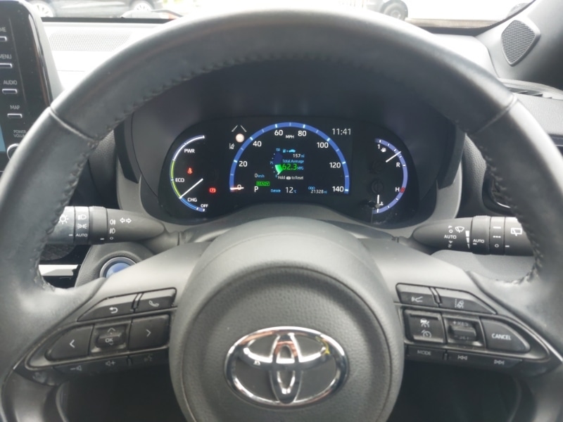 Used Toyota Yaris Cross 2022 for sale - 77197541: Photo 15