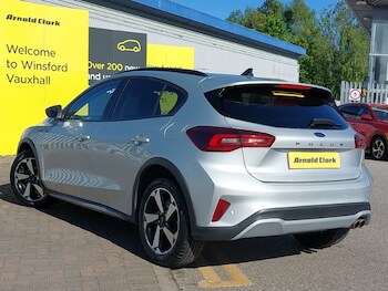 Used Ford Focus 2023 for sale - 78428631: Photo