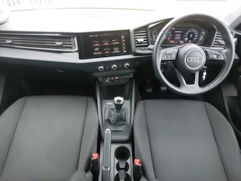 Used Audi A1 2021 for sale - 76160868: Photo 2