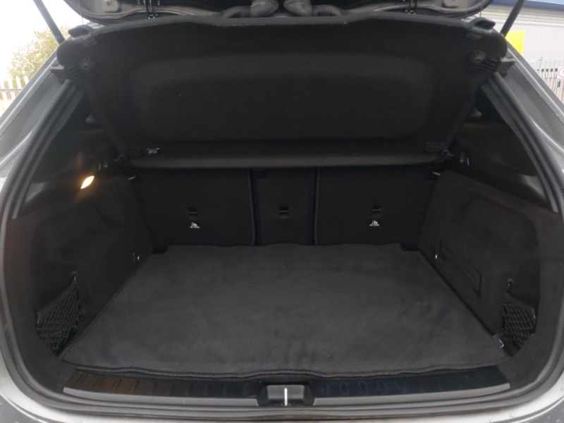 Used Mercedes-Benz GLA 2022 for sale - 76822152: Photo 8