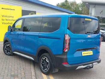 Used Ford Tourneo Custom 2025 for sale - 79642361: Photo