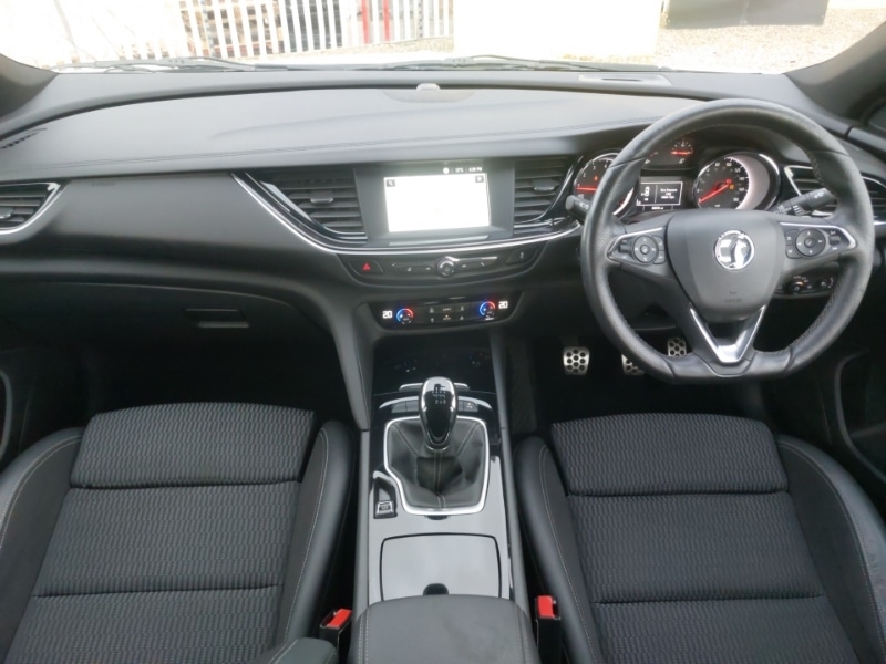 Used Vauxhall Insignia 2019 for sale - 77669879: Photo 2