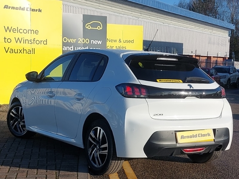 Used Peugeot 208 2023 for sale - 77223799: Photo 3