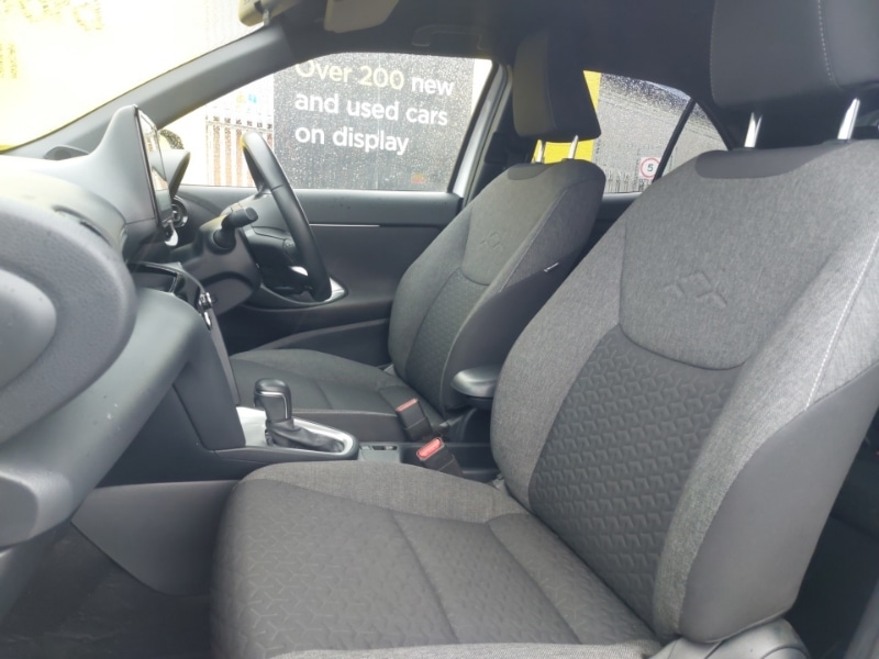 Used Toyota Yaris Cross 2022 for sale - 77815785: Photo 5