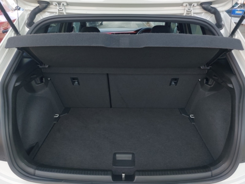 Used Volkswagen Polo 2024 for sale - 78114156: Photo 8