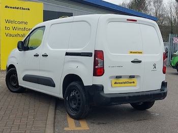 Used Peugeot Partner 2019 for sale - 77987884: Photo