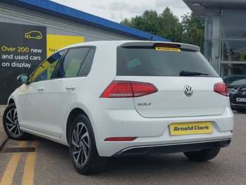 Used Volkswagen Golf 2019 for sale - 75152283: Photo