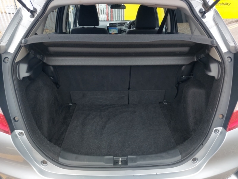 Used Honda Jazz 2019 for sale - 77987835: Photo 8