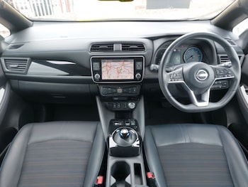 Used Nissan Leaf 2022 for sale - 75633997: Photo
