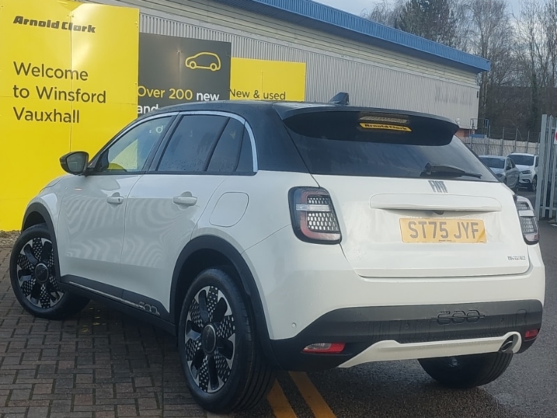 Used Fiat 600 2025 for sale - 77228623: Photo 3