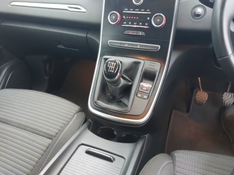 Used Renault Grand Scenic 2020 for sale - 77736641: Photo 14