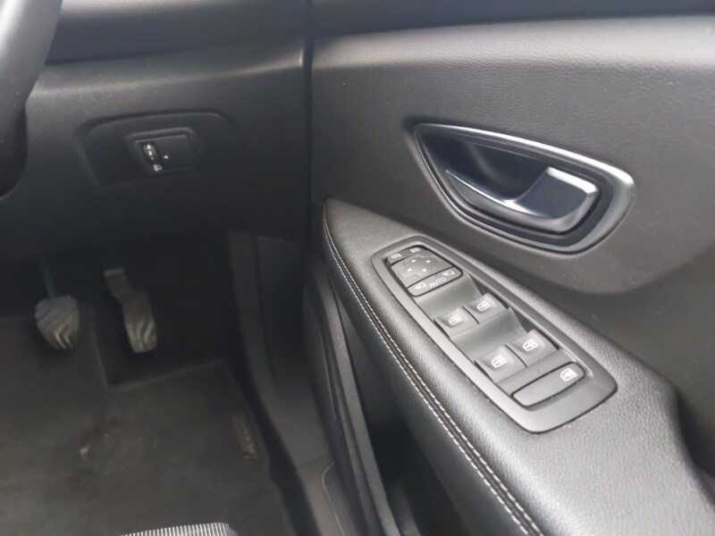 Used Renault Grand Scenic 2020 for sale - 77736641: Photo 16