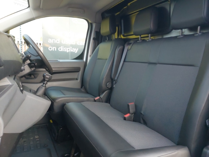 Used Vauxhall Vivaro 2020 for sale - 76788983: Photo 5