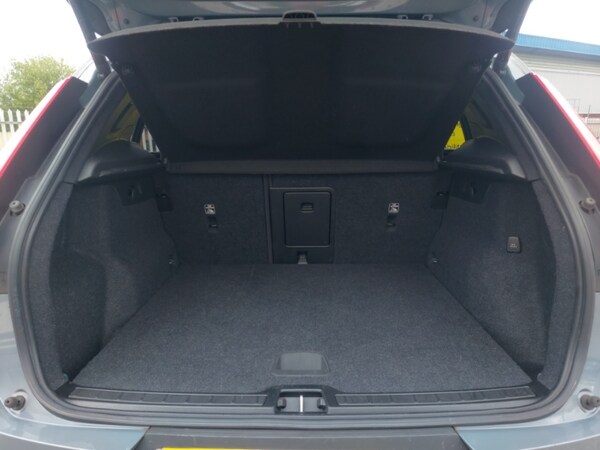 Used Volvo XC40 2021 for sale - 75448159: Photo 8