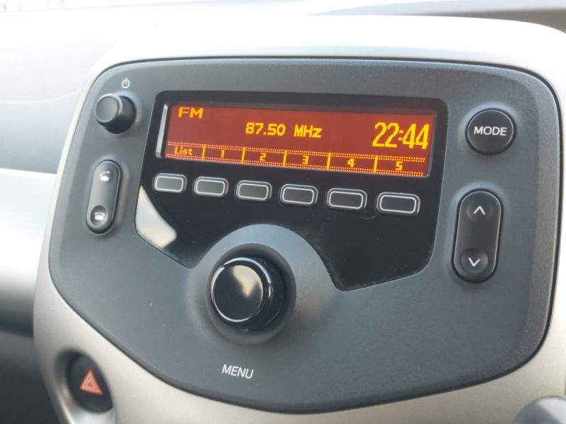 Used Toyota AYGO 2017 for sale - 77090408: Photo 11