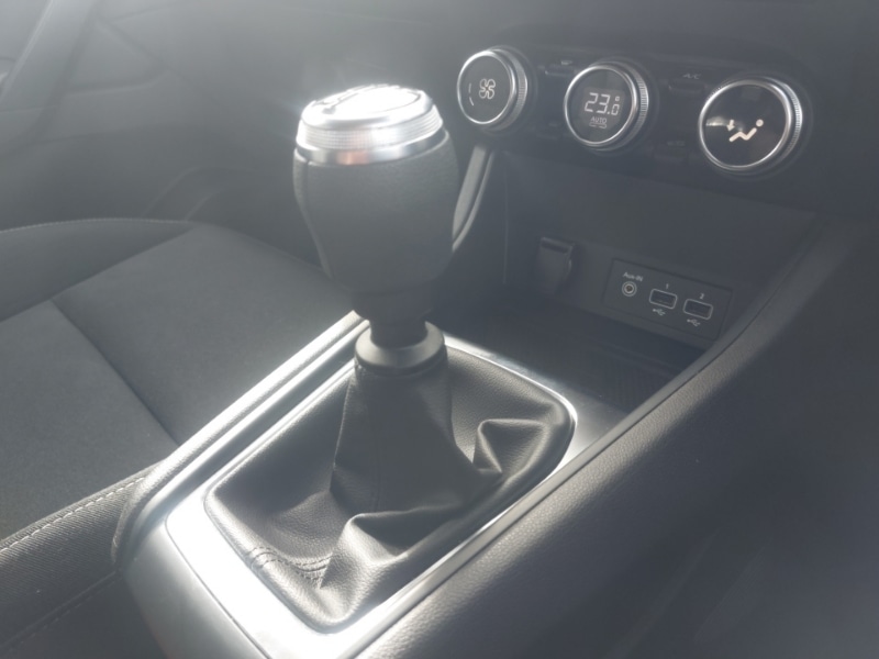 Used Renault Captur 2021 for sale - 77832785: Photo 14