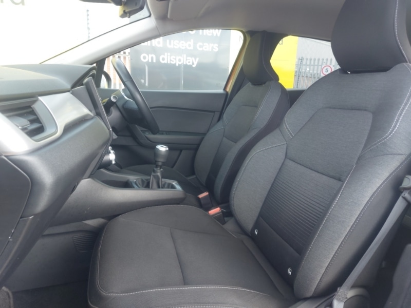 Used Renault Captur 2021 for sale - 77832785: Photo 5