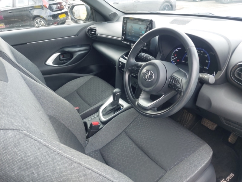 Used Toyota Yaris Cross 2022 for sale - 76897836: Photo 18