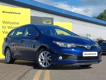 Used Toyota Auris 2017 for sale - 79789965: Photo