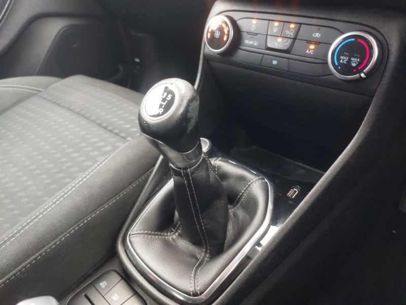 Used Ford Fiesta 2018 for sale - 77410160: Photo 14