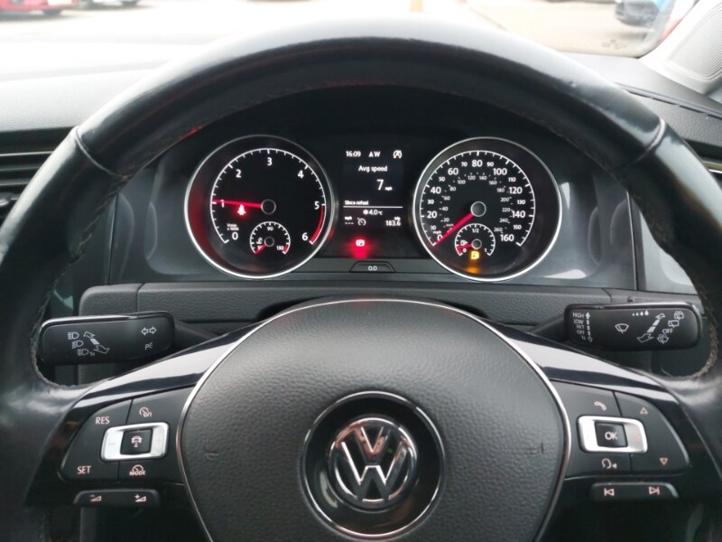 Used Volkswagen Golf 2018 for sale - 77329800: Photo 15