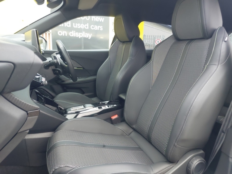 Used Peugeot 2008 2024 for sale - 77823077: Photo 5