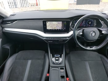 Used Skoda Octavia 2023 for sale - 76058720: Photo 2
