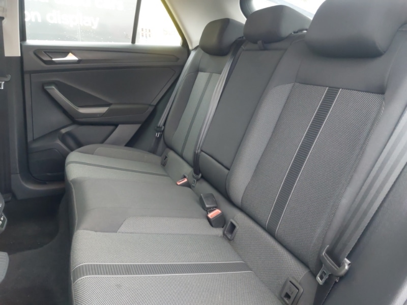 Used Volkswagen T-Roc 2023 for sale - 77070167: Photo 6