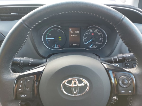 Used Toyota Yaris 2018 for sale - 76183214: Photo 15